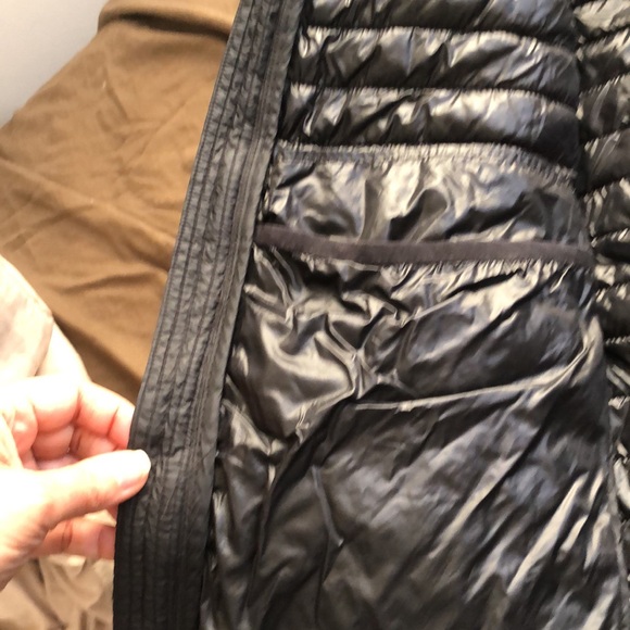 Men Quilted Regular Fit Zip-Front Puffer Jacket - Picture 5 of 8